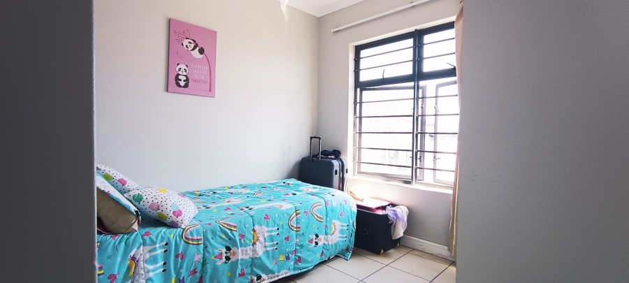 2 Bedroom Property for Sale in Muizenberg Western Cape